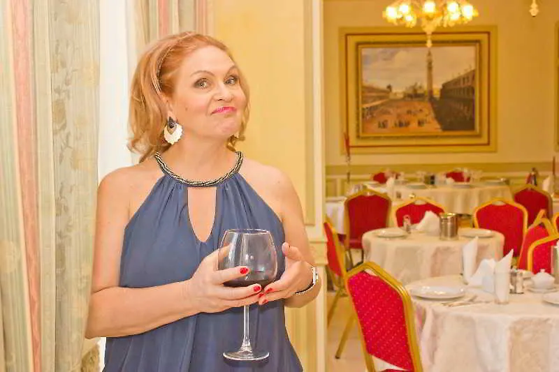 Reginetta Suites Bucharest 3*,  Romania